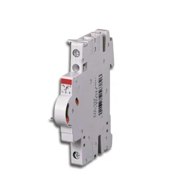 Signal/auxiliary contacts